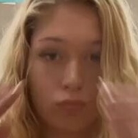 АдореАтенаа Оголені