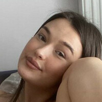 Афі Голд Оголені