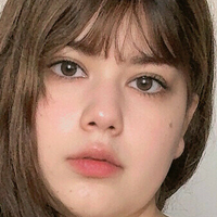 Айрі Мей Оголені