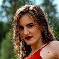 Алена Майер Оголені