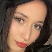 Алекса Кетрін Оголені