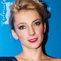 Александра Борбелі Оголені