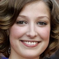 Александра Марія Лара Оголені
