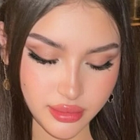 Александрамота Оголені