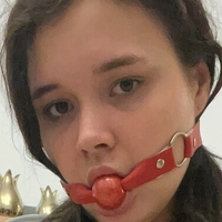 Еліс Вуд Оголені