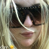 alvinattv Оголені