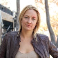 Енджел Райсін Оголені