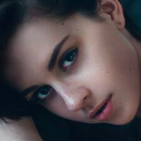 Апокаліптична Королівська Родина Оголені