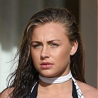 Ешлі Дефті Оголені