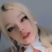 Ешлі Конехо Оголені