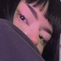 Babiihyuga Оголені