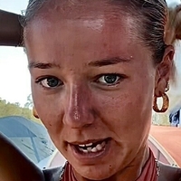 Бейлі Норріс Оголені