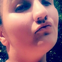 бегформоллі Оголені