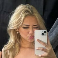 Найкращі дівчата з кривими грудьми Оголені