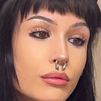 Блантгул Оголені