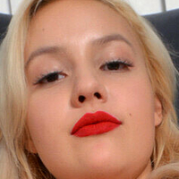 Бонні Кінз Оголені