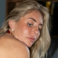 Бонні Блю Оголені