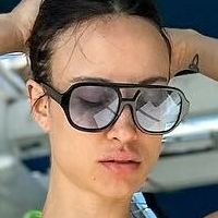 Каміла Кавалло Оголені
