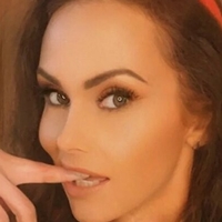 карлі.мей Оголені