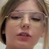 Кессі Кам Оголені