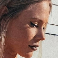 Кейт Хантер Оголені