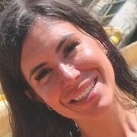 Кеті Лі Оголені