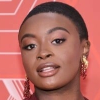 Селія Роуз Оголені