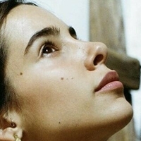 Чабелі Састре Гонсалес Оголені