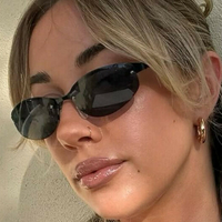 Хлоя Тарле Оголені