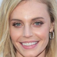 Крістін Марцано Оголені