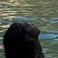 Сьєрра Ортега Оголені