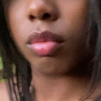 Коралдом Оголені