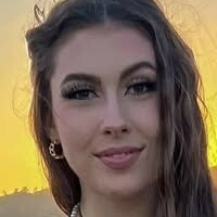 Кортні Гібсон Оголені