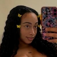 Крістіна Челі Оголені