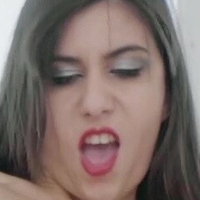 Камлаудер Оголені