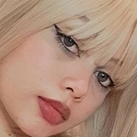 Доллінемі Оголені