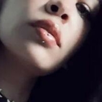 Діна Суїсайд Оголені