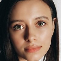 Елізабет Капучино Оголені