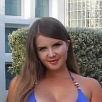 Елізабет М Оголені