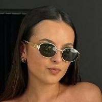 Елла Мідглі Оголені