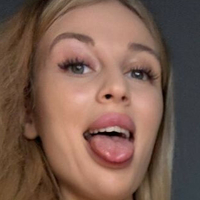 Емілі Світі Оголені