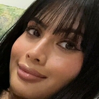 Емма Фігеіра Оголені