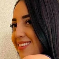 Есмеральда Мехія Оголені