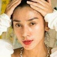 Фанні Гассані Оголені