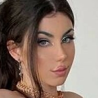 Фер Гальвао Оголені