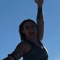 Фернанда Ліра Оголені