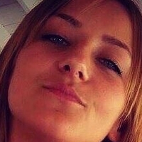 Габріела Баєва Оголені