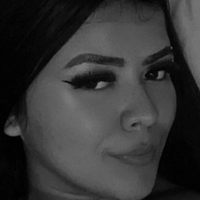 Габріелла Прадо Оголені