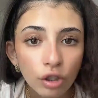 Гілліананрестріктед Оголені