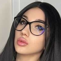 Богиня Зара Оголені